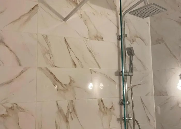 Apartman In Vienna Suburbs - 40 Min From Vienna Center Traiskirchen